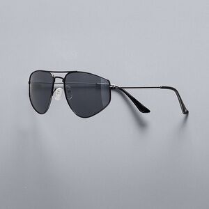 NWT Simply Vera Vera Wang Zillion Aviator sunglasses